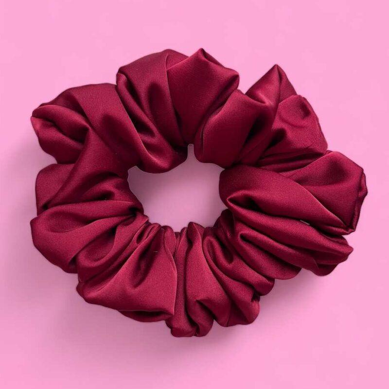 Bordowa gumka do włosów w różnych rozmiarach