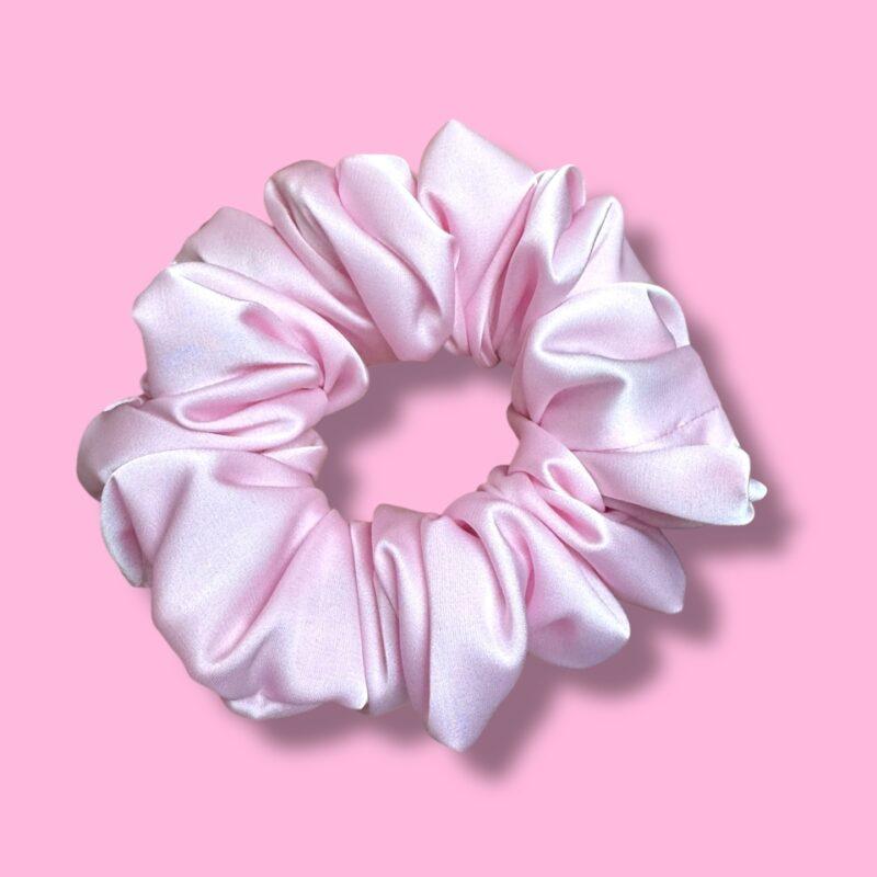 jasny róż scrunchies jedwab